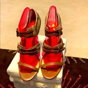 L.A.M.B Brown snake skin Strappy 3 1/2 in Sandals